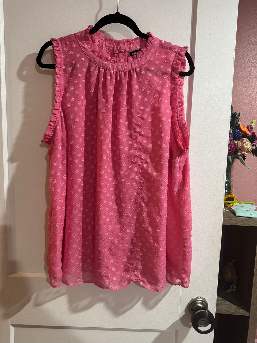 Torrid Women's Pink Sleeveless Ruffle Neck Blouse